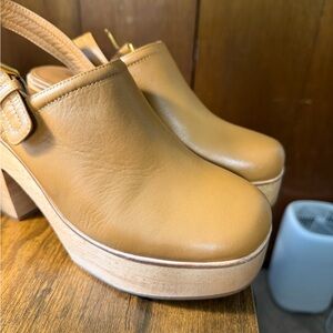 Charlotte Stone Tan Leather Mules